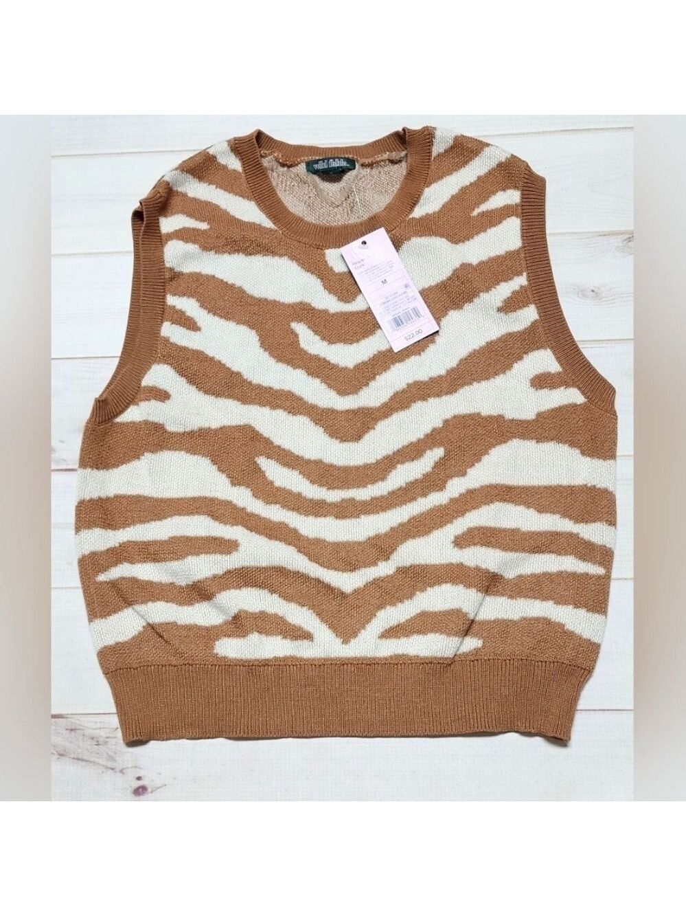 Wild Fable Light Brown Zebra Print Crewneck Fitted Sweater Vest Size Medium New